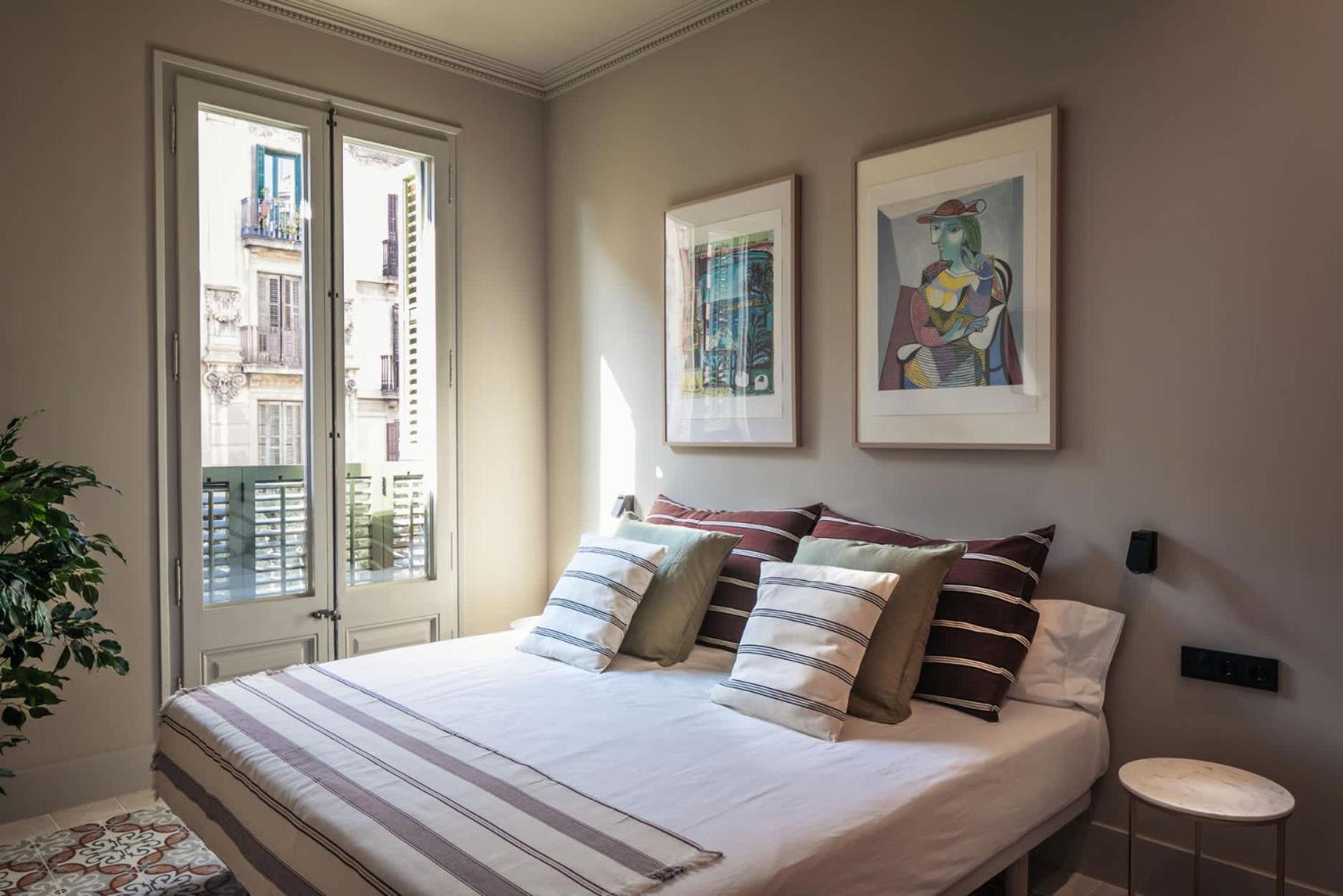 Lovely 6 Bedroom Flat In L'eixample Appartement *