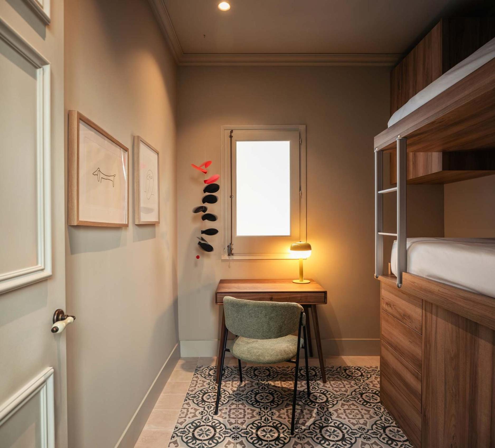Lovely 6 Bedroom Flat In L'eixample Barcelone